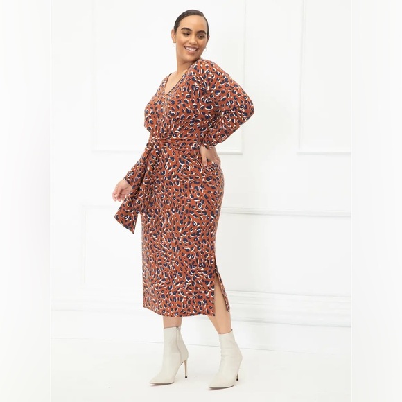 NWT Eloquii Elements Leopard Big Cat Stretchy Dress 22/24 Brown Long Sleeveve - Picture 1 of 8
